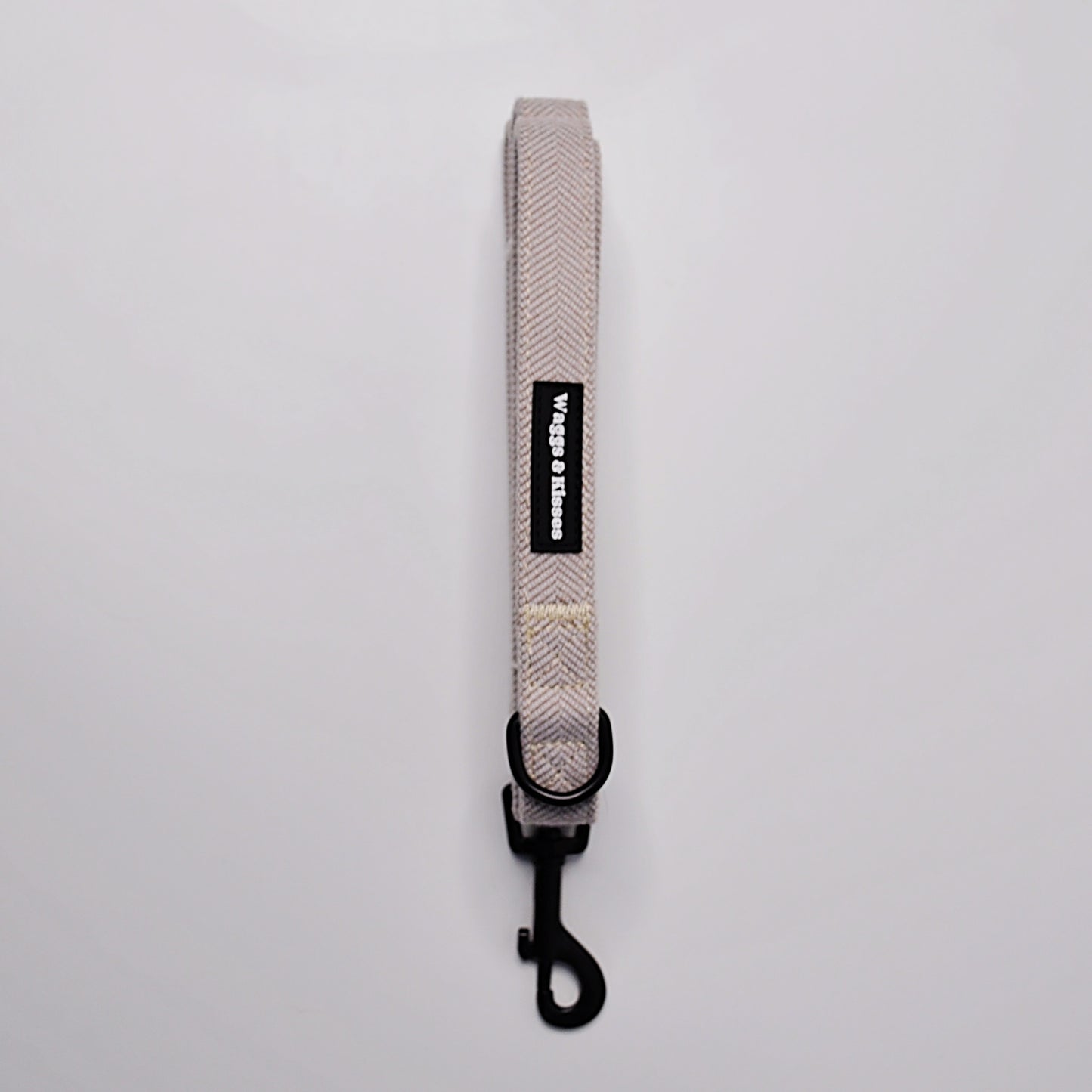 Beige dog lead