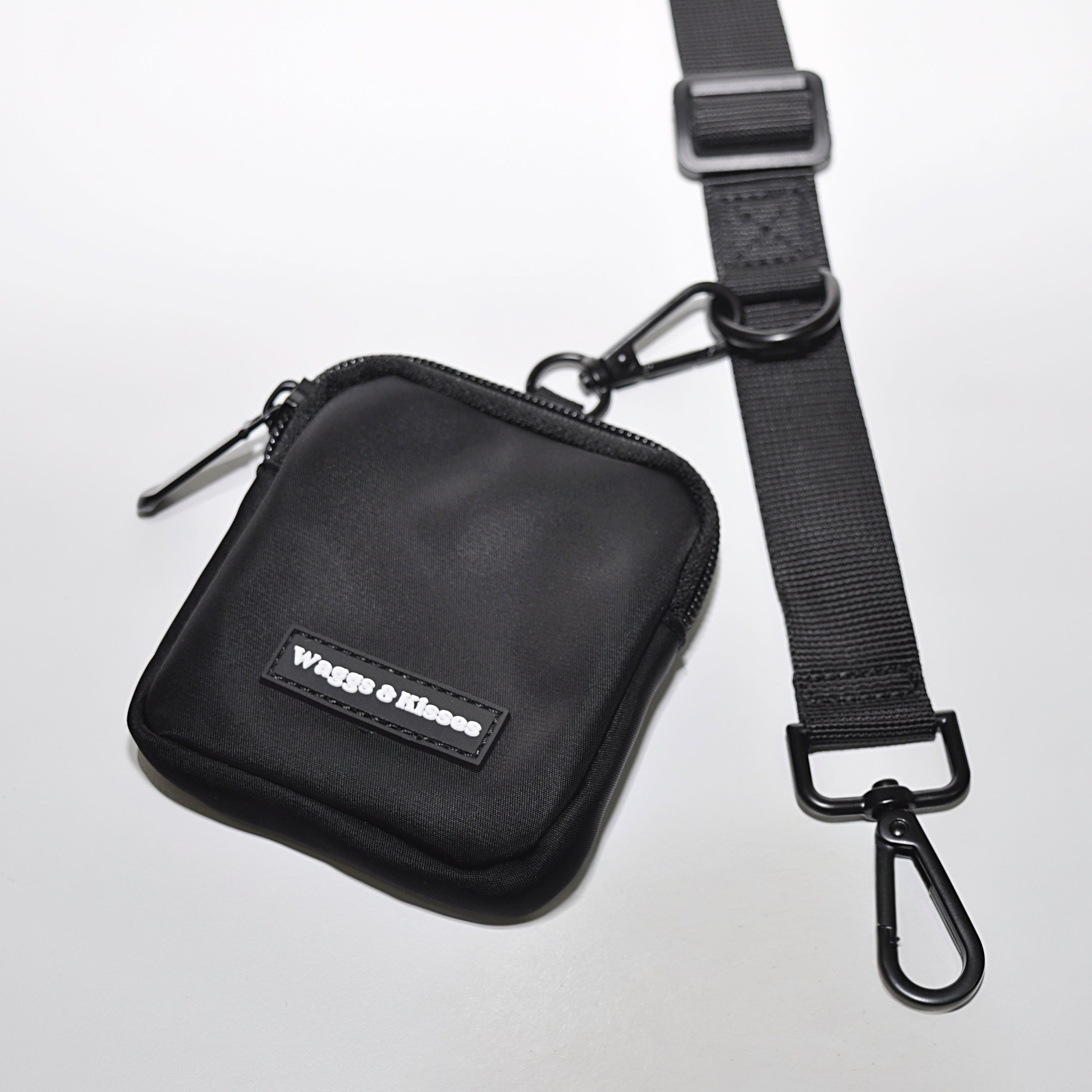 dog walking bag with compartments for essentials